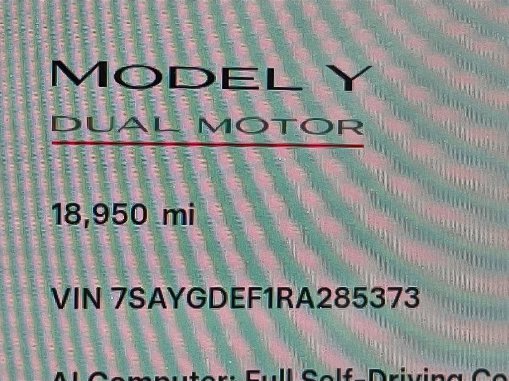 Used 2024 Tesla Model Y Performance AWD/4WD image 11
