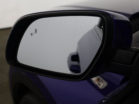 Certified 2025 Hyundai Venue Limited image 21