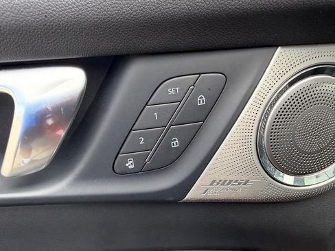Used 2025 Buick Enclave Avenir w/ LPO, All-Weather Package FWD image 22