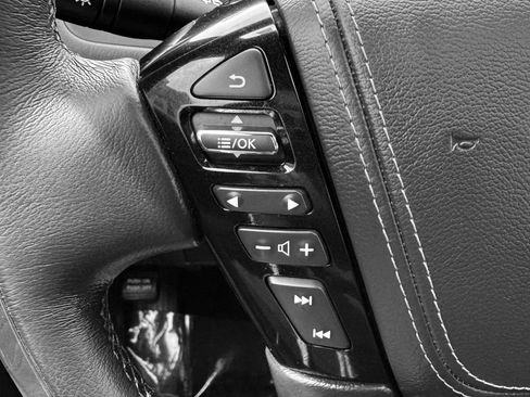 Used 2024 INFINITI QX80 Sensory AWD/4WD image 20