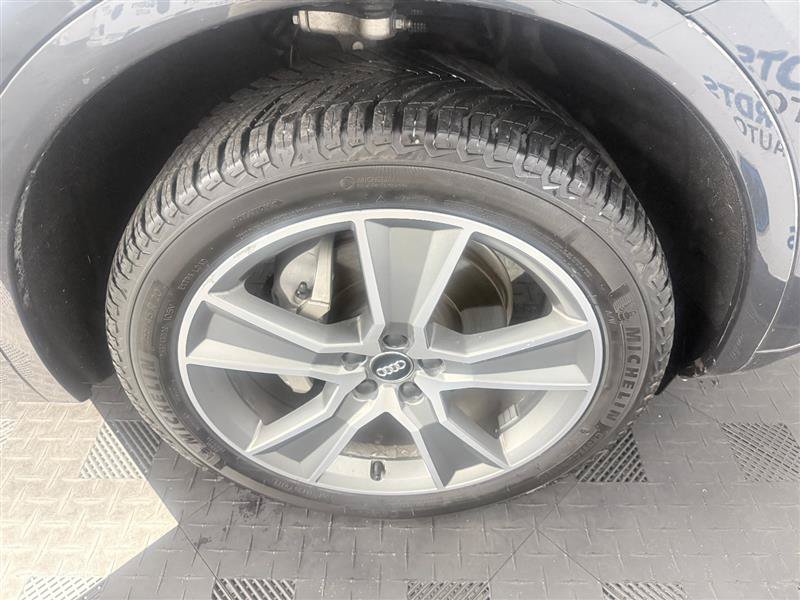 Used 2019 Audi Q5 2.0T Premium Plus w/ Premium Plus Package AWD/4WD image 11