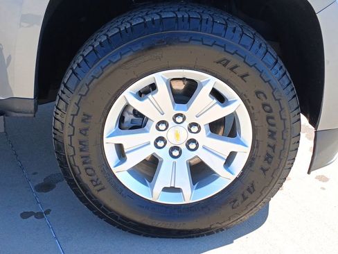 Used 2022 Chevrolet Colorado LT w/ LT Convenience Package image 34