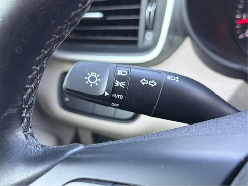 Used 2018 Kia Sorento FWD image 21