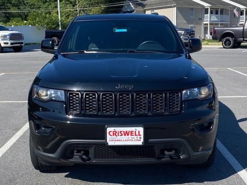 Used 2021 Jeep Grand Cherokee Freedom Edition AWD/4WD image 8
