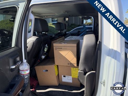 Used 2016 GMC Sierra 2500 SLT w/ Duramax Plus Package image 5