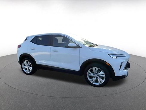 Used 2025 Buick Encore GX Preferred image 2
