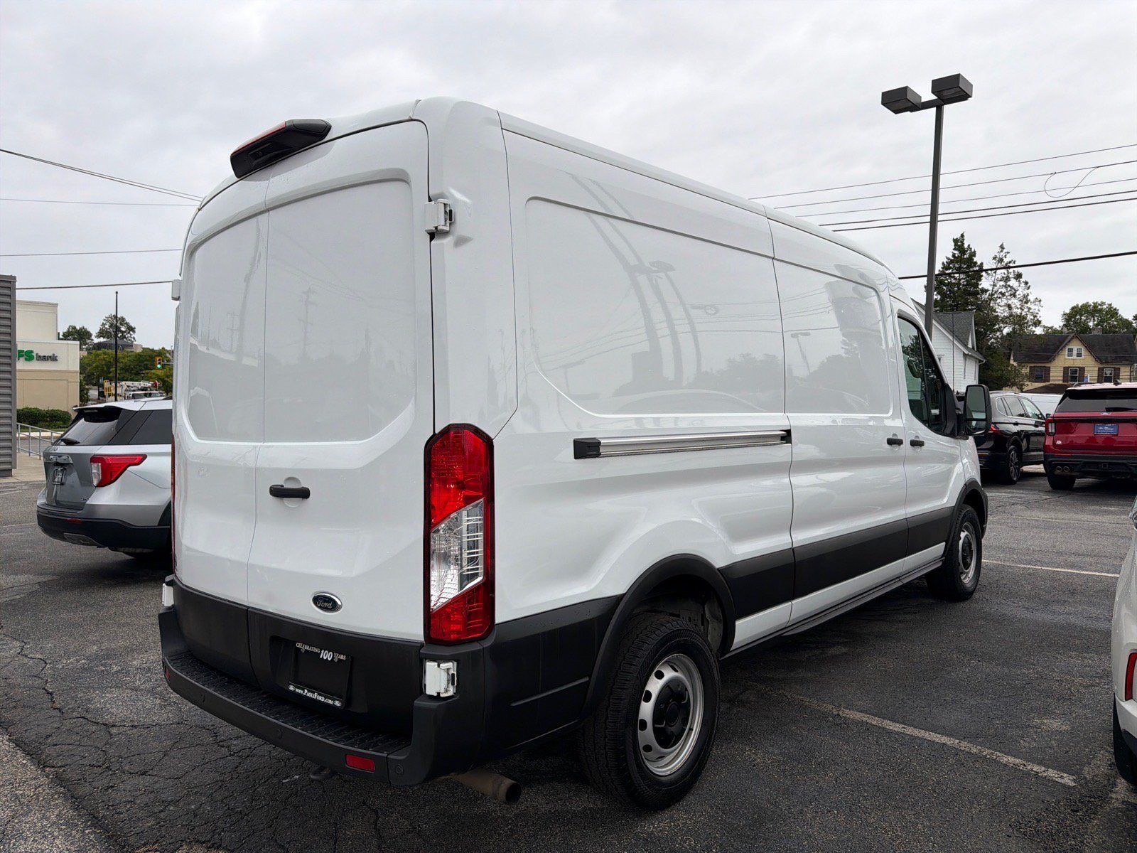 Used 2023 Ford Transit 250 Medium Roof RWD image 6