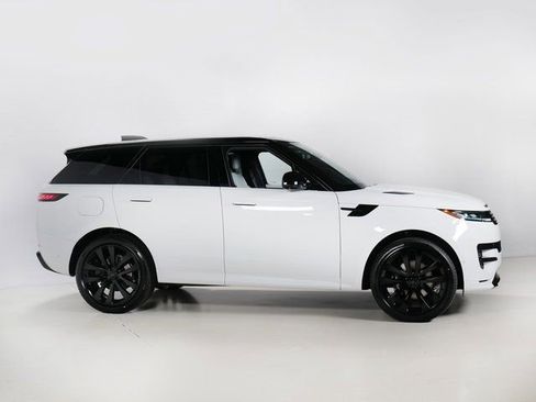 New 2026 Land Rover Range Rover Sport Dynamic SE AWD/4WD image 29