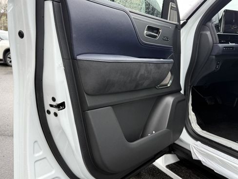 New 2026 INFINITI QX80 4WD image 27