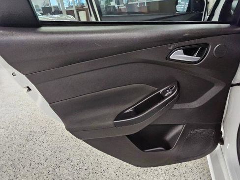 Used 2013 Ford Focus ST FWD image 26