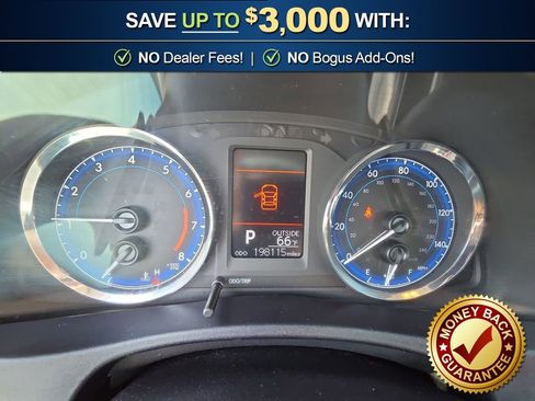 Used 2017 Toyota Corolla LE image 19