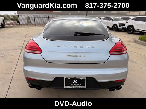 Used 2016 Porsche Panamera S image 3