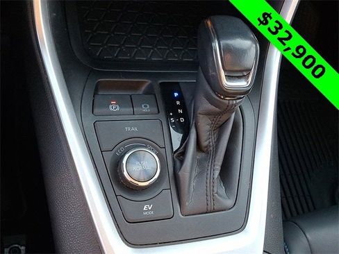 Used 2023 Toyota RAV4 XSE w/ XSE Grade Weather Package image 15