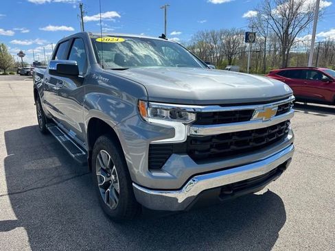 Used 2024 Chevrolet Silverado 1500 LT image 4