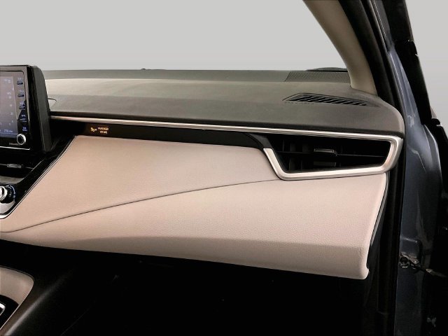 Used 2022 Toyota Corolla LE w/ Carpet Mat Package (TMS) FWD image 15