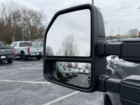 Used 2023 Ford F250 XLT w/ XLT Premium Package image 15