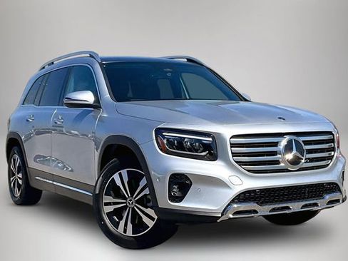 New 2026 Mercedes-Benz GLB 250 image 1