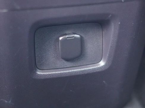 Used 2024 Toyota Grand Highlander XLE image 44