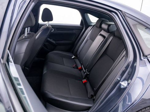 Used 2025 Honda Civic Sport image 17