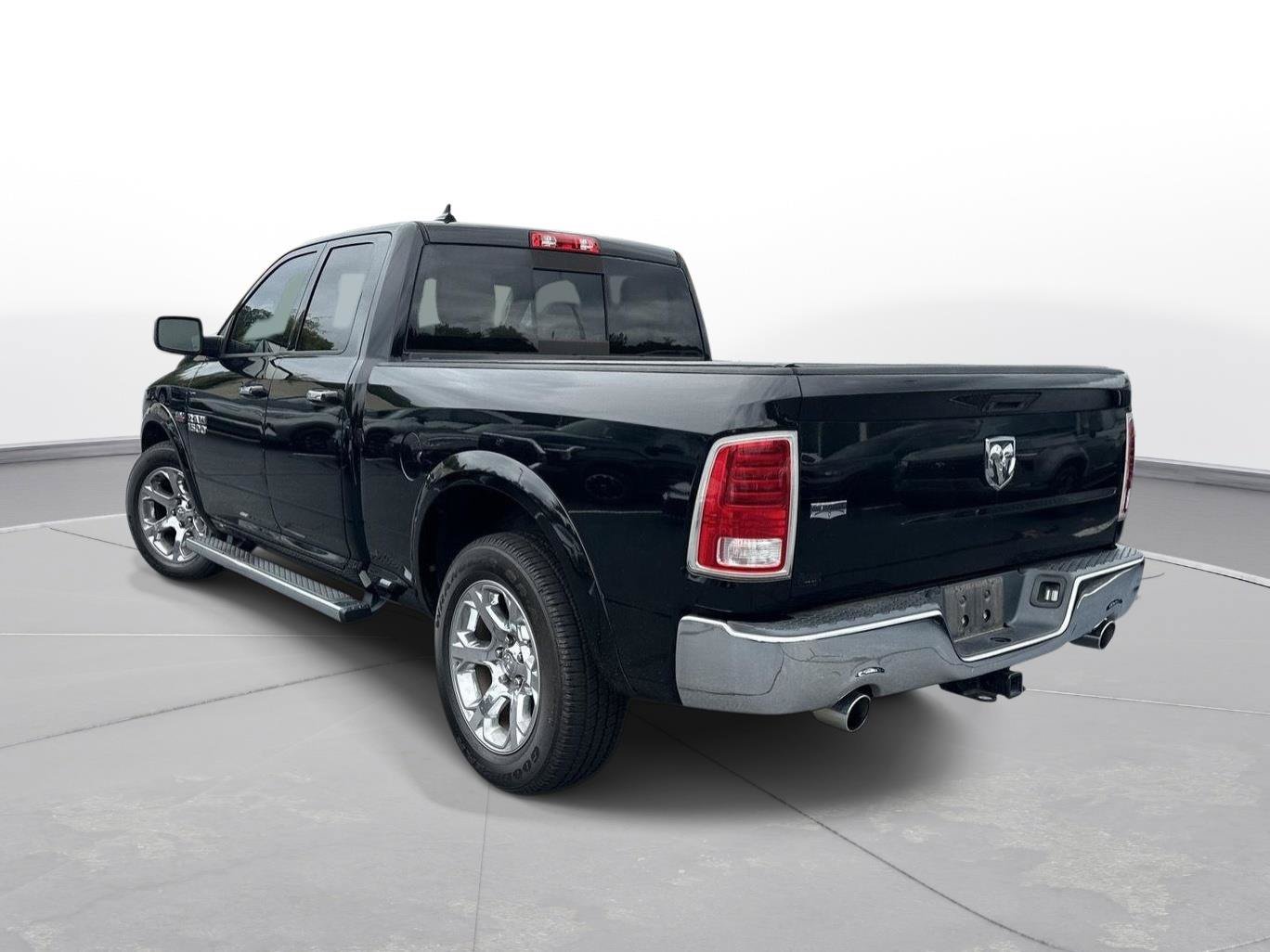 Used 2013 RAM 1500 Laramie w/ Convenience Group RWD image 8
