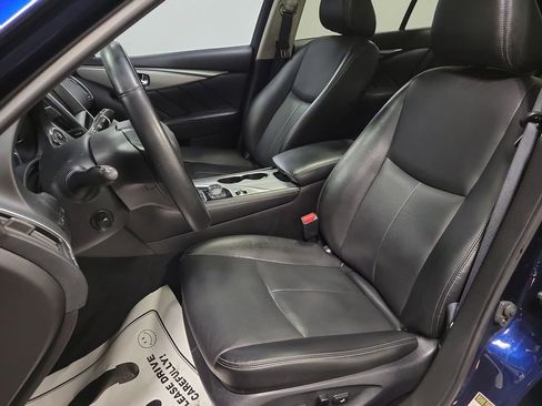 Used 2023 INFINITI Q50 Luxe w/ Cargo Package image 13