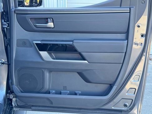Used 2025 Toyota Tundra Limited image 46