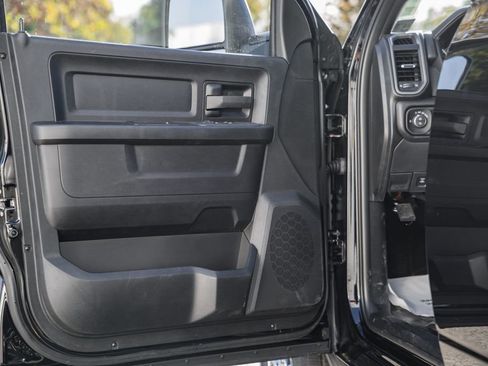 New 2026 RAM 2500 Tradesman w/ Chrome Appearance Group image 35