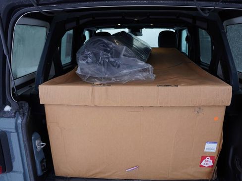 Certified 2024 Jeep Wrangler Willys image 19