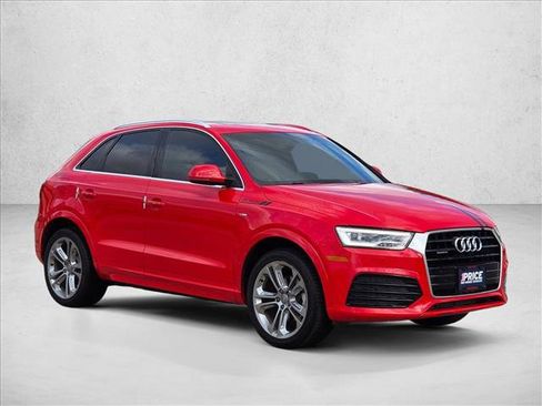 Used 2016 Audi Q3 2.0T Prestige w/ Prestige Package AWD/4WD image 3