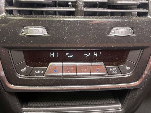 Used 2025 BMW X5 M60i w/ Climate Comfort Package AWD/4WD image 20