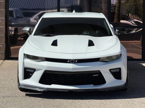 Used 2016 Chevrolet Camaro SS RWD image 20