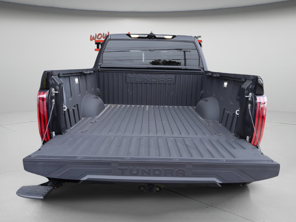 Used 2024 Toyota Tundra Platinum AWD/4WD image 11