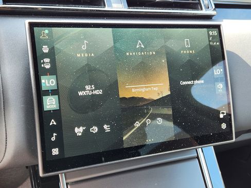 Certified 2026 Land Rover Range Rover Velar S AWD/4WD image 20