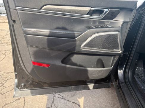 Used 2024 Kia Telluride EX X-Line image 12
