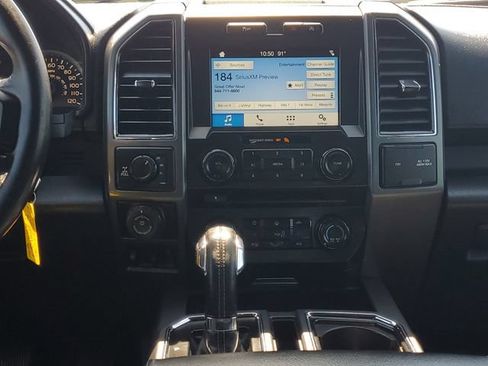 Used 2018 Ford F150 XLT w/ Equipment Group 302A Luxury AWD/4WD image 30