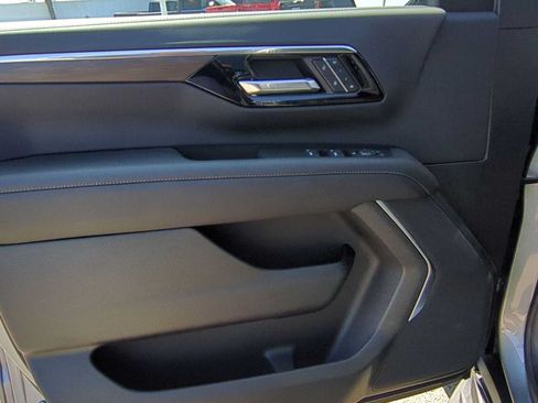 New 2026 Chevrolet Tahoe LT RWD image 10