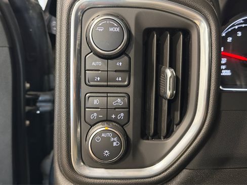 Used 2022 Chevrolet Silverado 1500 RST w/ True North Edition Plus AWD/4WD image 23