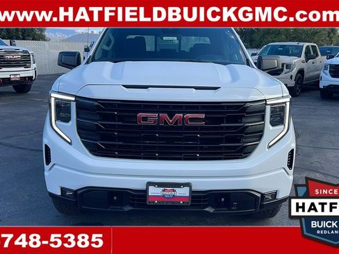 New 2026 GMC Sierra 1500 Elevation image 8