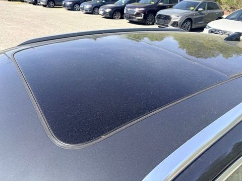 Used 2025 Audi Q5 Prestige AWD/4WD image 6