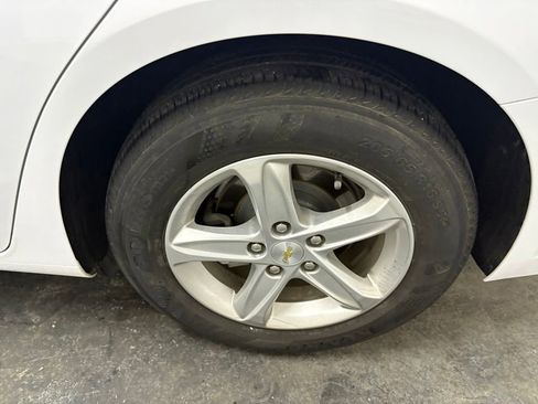Used 2022 Chevrolet Malibu LS w/ LPO, Convenience Package 2 FWD image 20