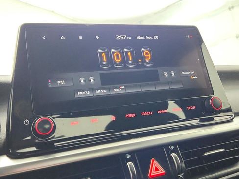 Used 2022 Kia Forte GT-Line w/ GT-Line Technology Package image 35