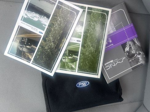 Used 2011 Ford Escape XLT w/ Class II Trailer Tow Pkg image 10