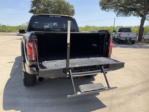 Used 2025 Ford F150 Raptor AWD/4WD image 23
