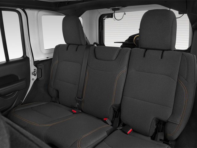 Used 2026 Jeep Wrangler Unlimited Sahara AWD/4WD image 11
