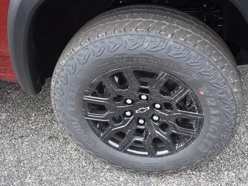 New 2026 Chevrolet Colorado Trail Boss AWD/4WD image 12