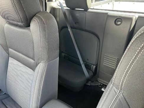 Certified 2024 Nissan Frontier SV RWD image 6