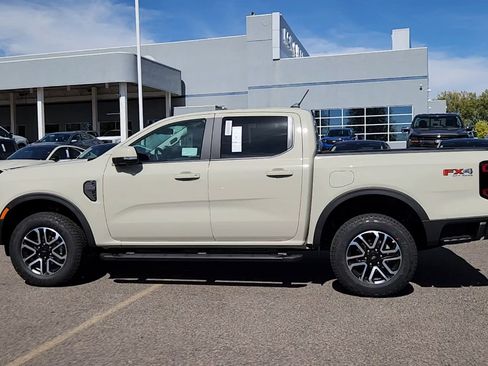New 2025 Ford Ranger Lariat w/ FX4 Off-Road Package image 9