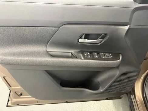 New 2026 Nissan Kicks SV FWD image 13