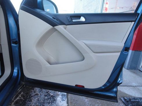 Used 2017 Volkswagen Tiguan Wolfsburg Edition image 19