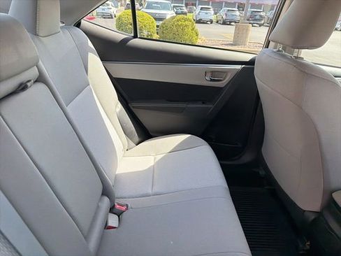 Used 2016 Toyota Corolla LE image 10